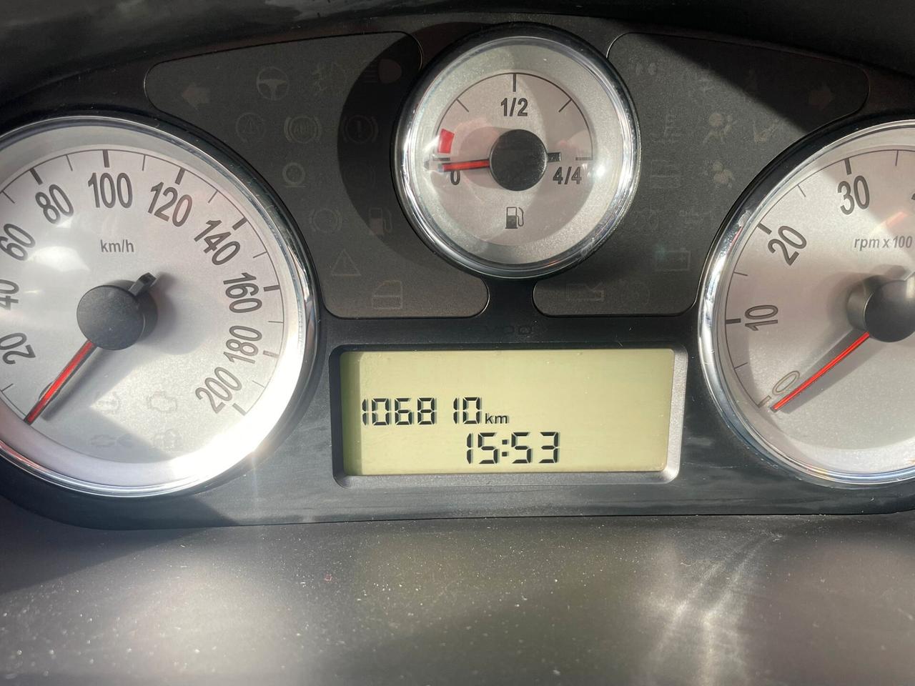 Lancia Ypsilon 1.4 Argento Ecochic GPL