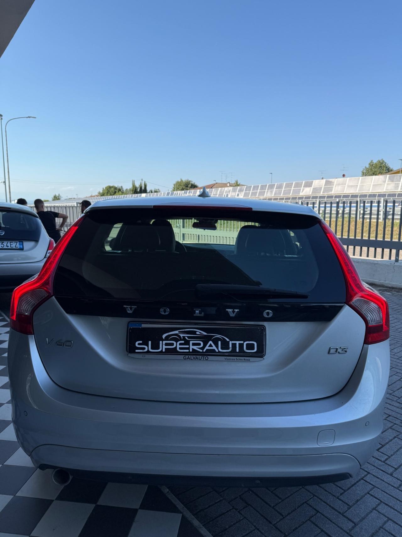 Volvo V60 D3 Geartronic Summum