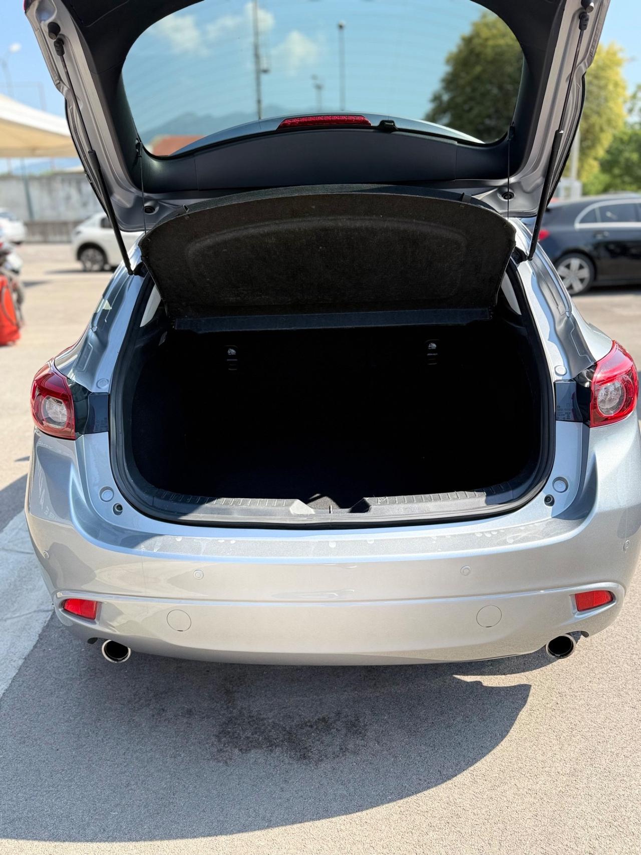 Mazda 3 Mazda3 2.2 Skyactiv-D Exceed
