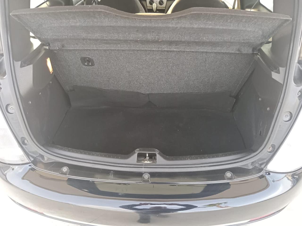 Ypsilon 1.3 DISEL MOTORE VECCHIO AFFIDABILE