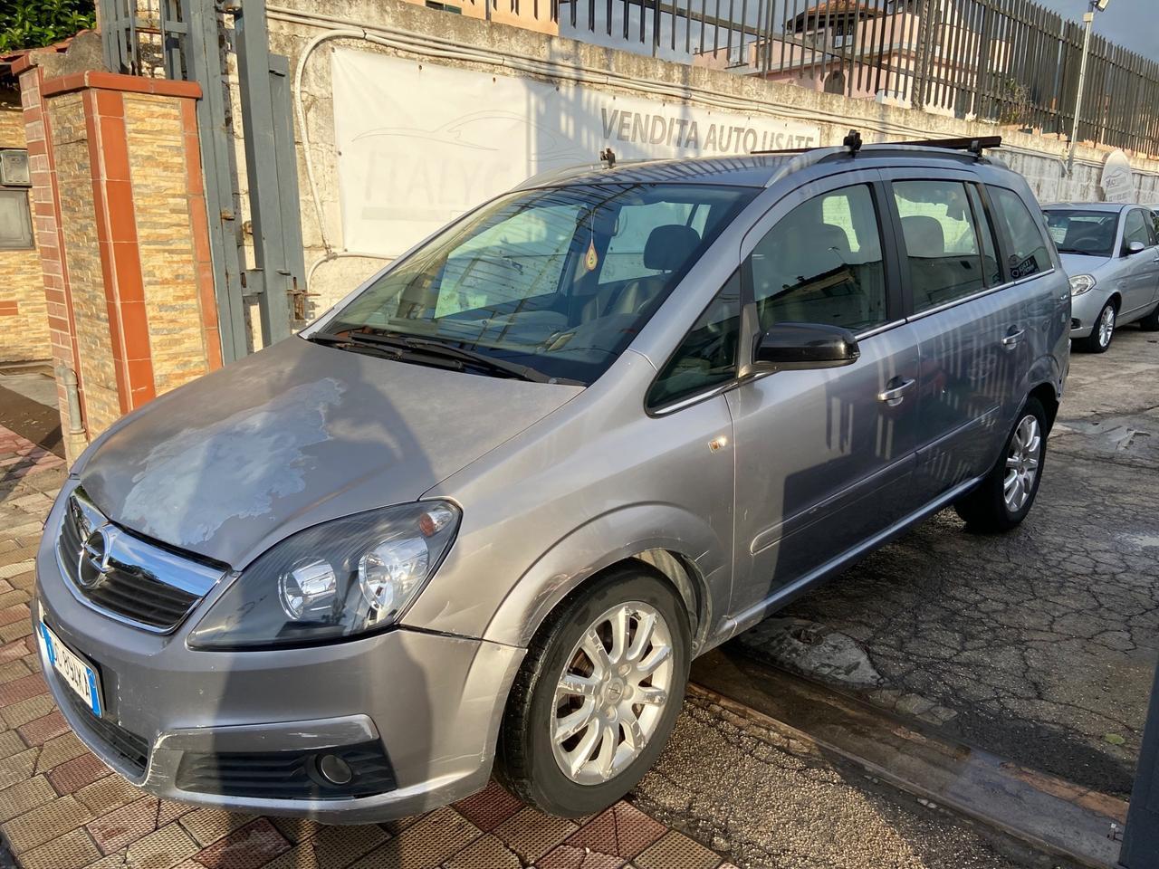 Opel Zafira 1.9 CDTI 101CV Club automatica