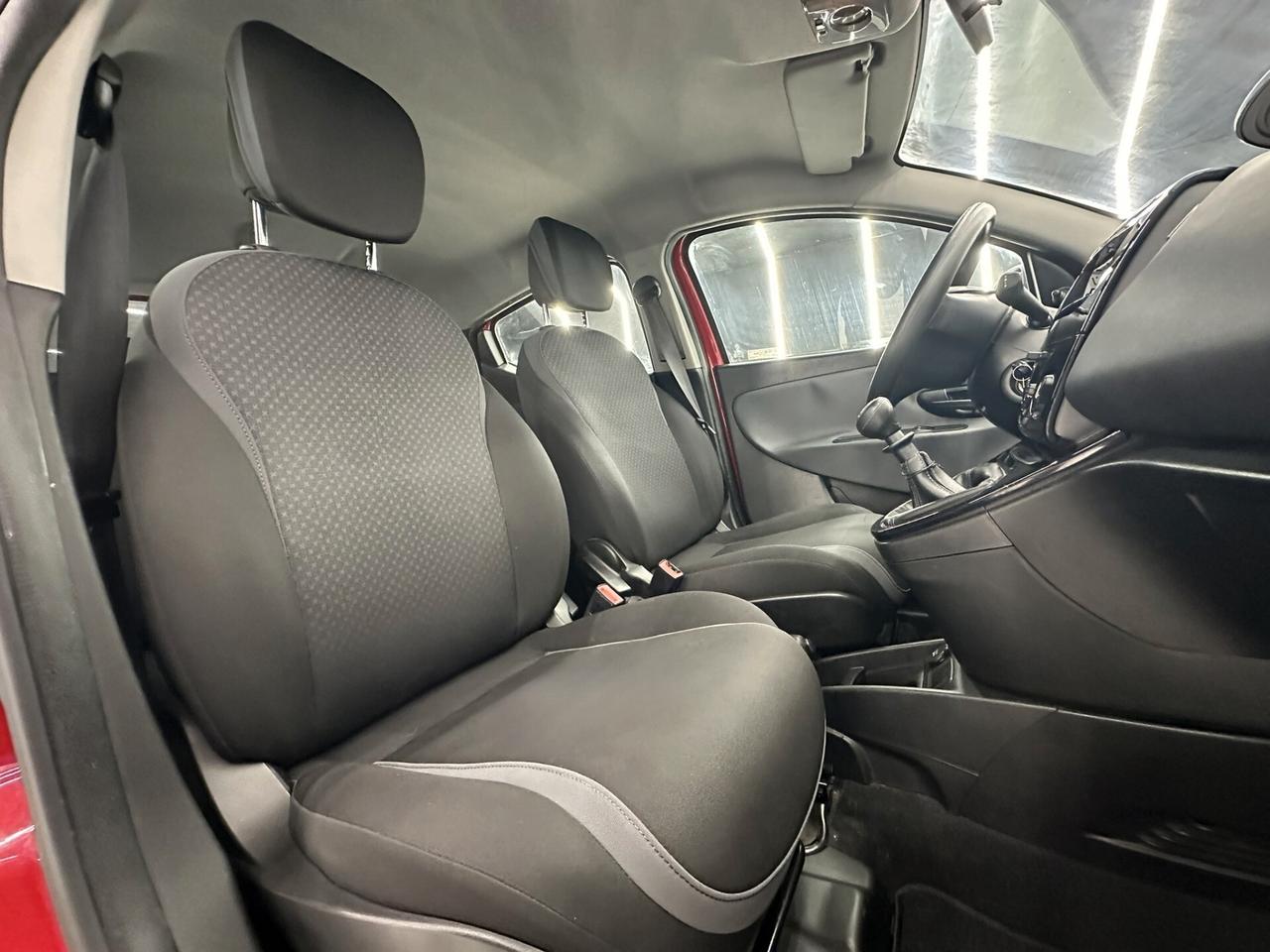 Lancia Ypsilon 1.2 69cv-NEO PATENTATI-KM CERTIFICATI