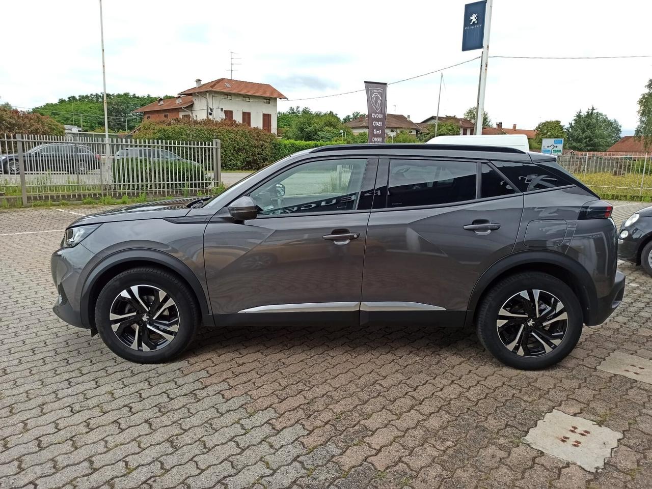 Peugeot 2008 BlueHDi 100 S&S Allure