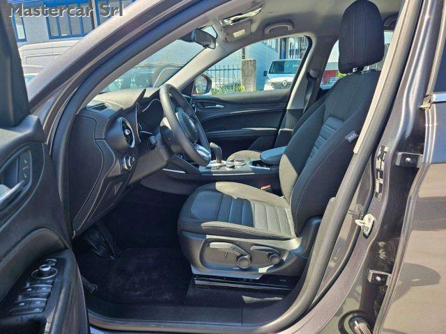 ALFA ROMEO Stelvio Stelvio 2.2 td Business Q4 4x4 190cv autom. - ta