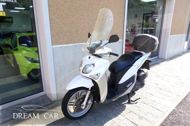 YAMAHA Xenter 150 PARABREZZA - BAULETTO