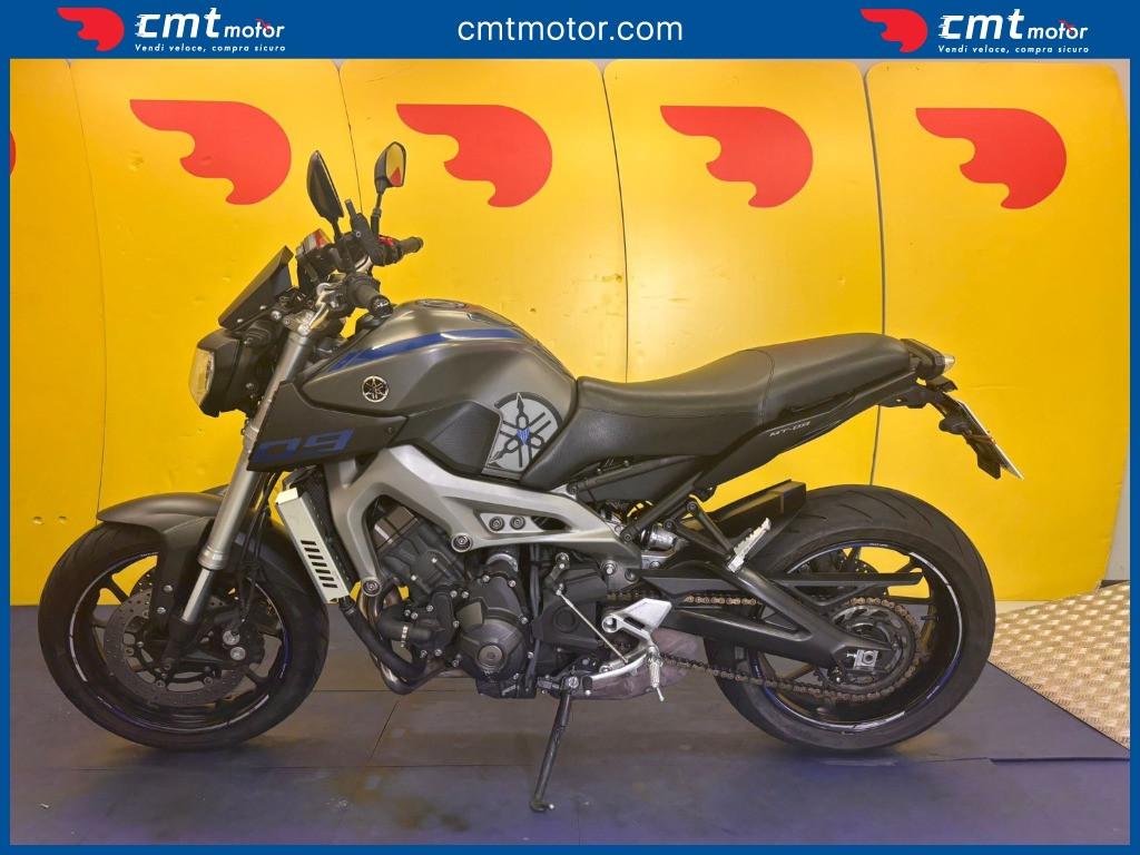 Yamaha MT-09 - 2015