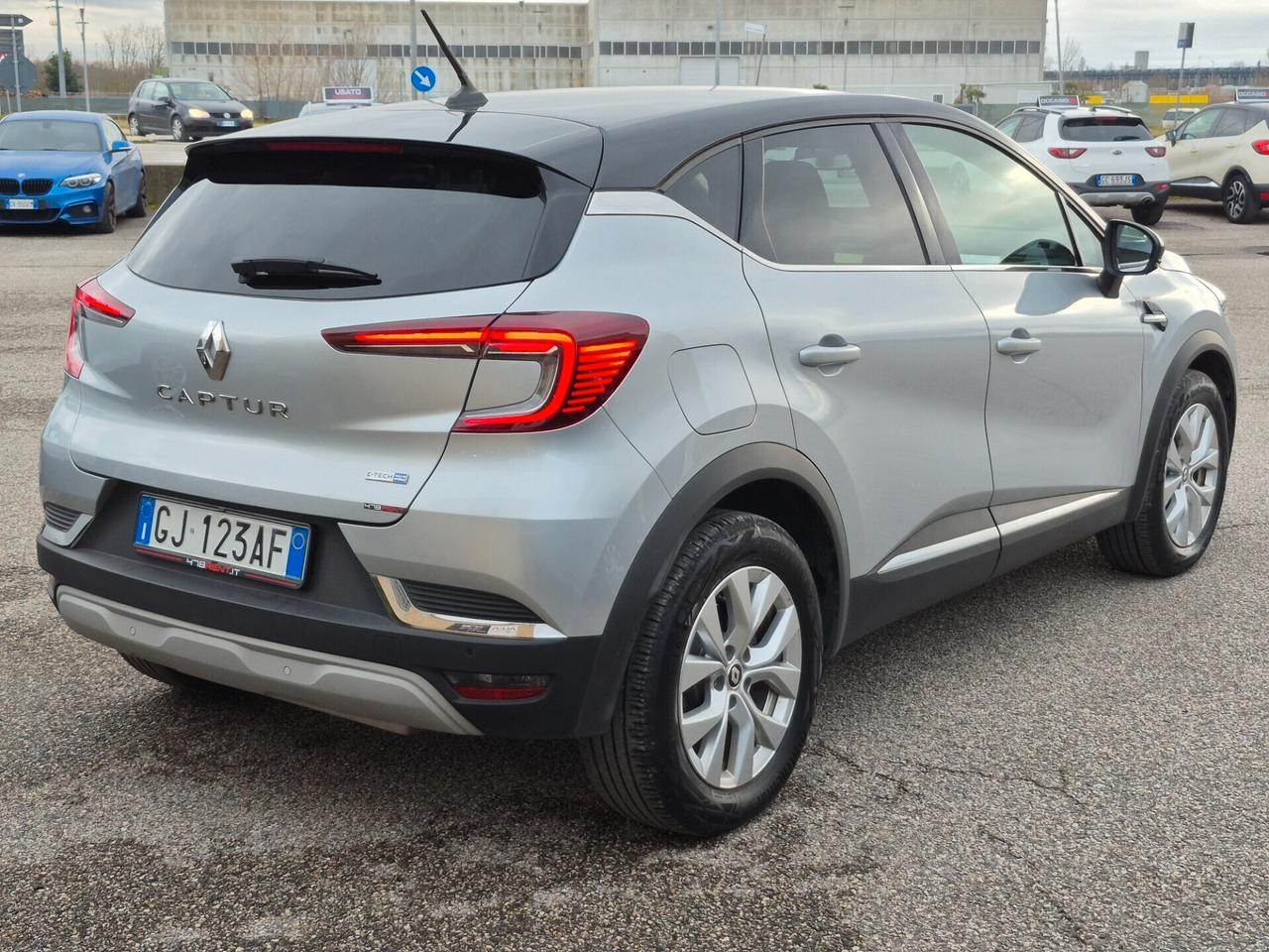 Renault Captur Plug-in Hybrid E-Tech 160 CV Intens