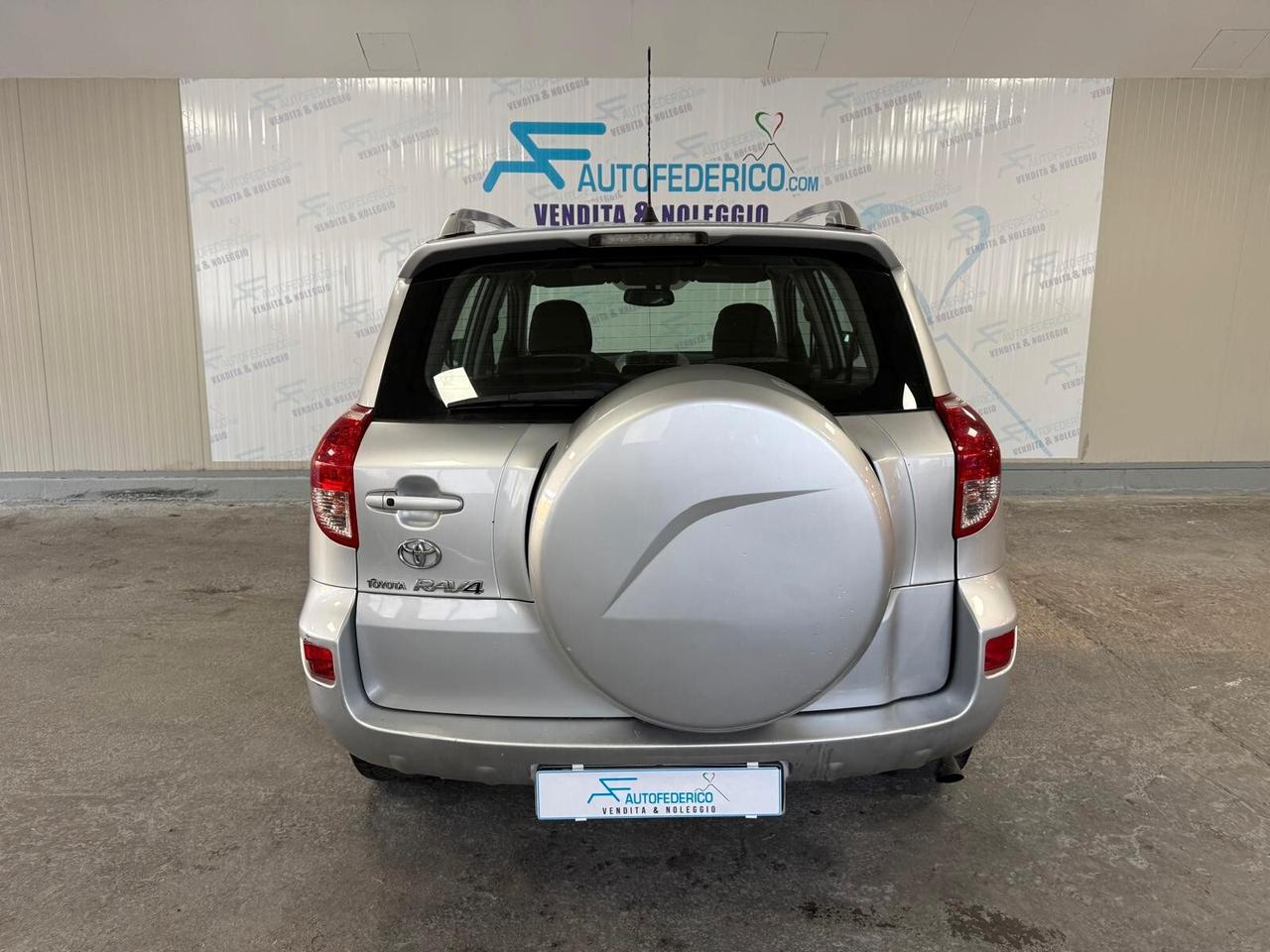 Toyota Rav4 4x4 2.2 D-4D 136cv Luxury