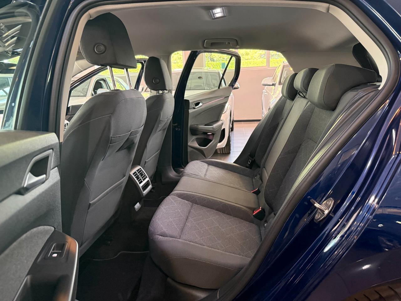 Volkswagen Golf etsi evo Life 110cv dsg NEOPATENTATI !!