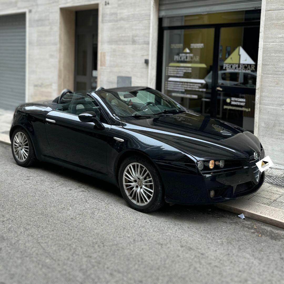 Alfa Romeo Spider 2.4 JTDm 210CV 2009