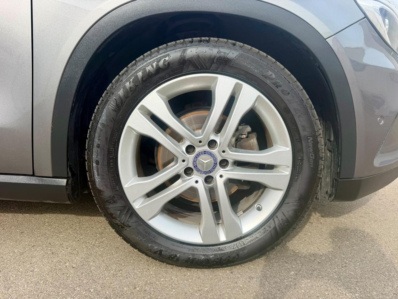 Mercedes GLA180d 197.000km 2016 euro6 neopatentati