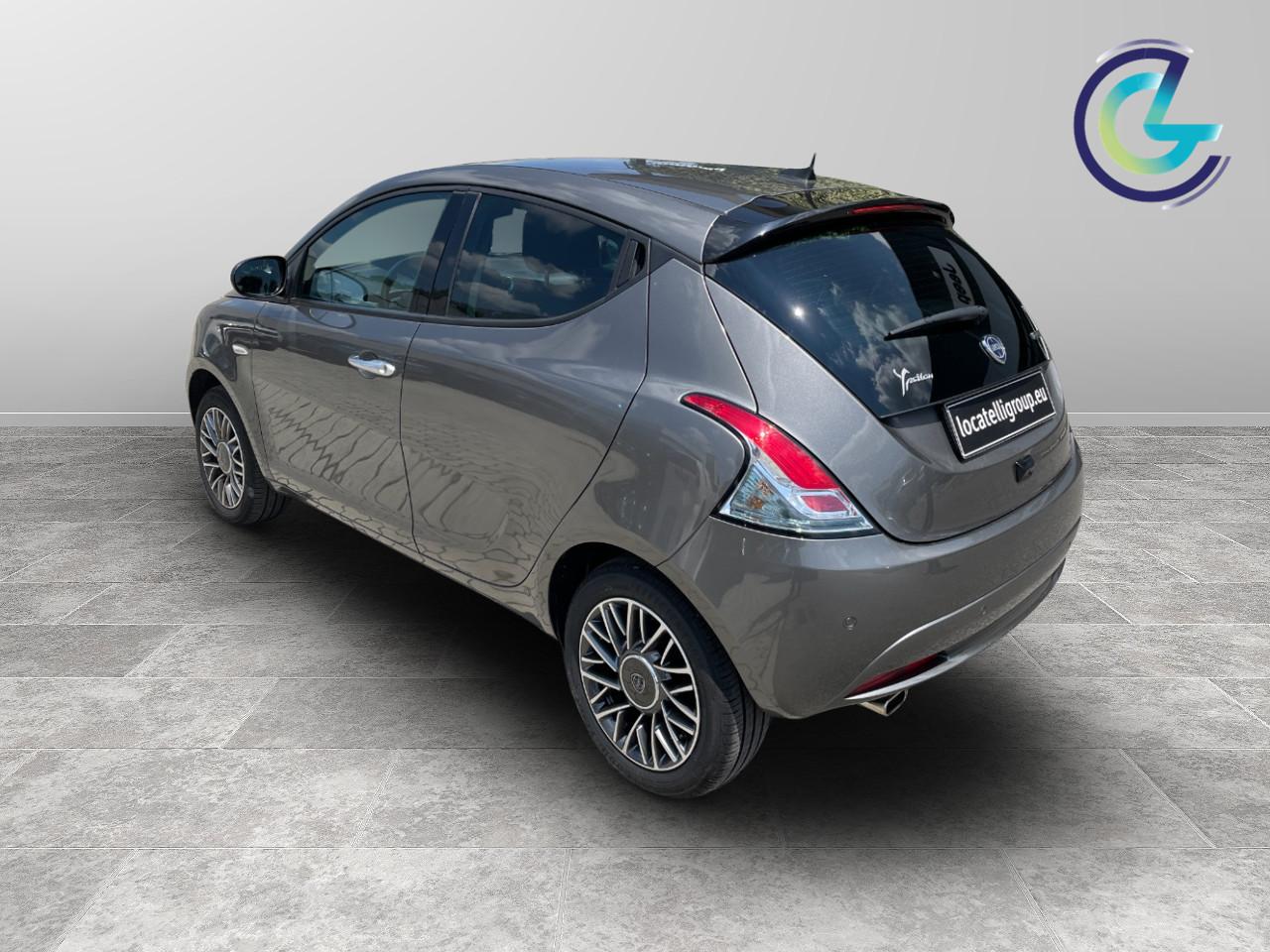 LANCIA Ypsilon III 2021 - Ypsilon 1.0 firefly hybrid Gold s&s 70cv 5p.ti