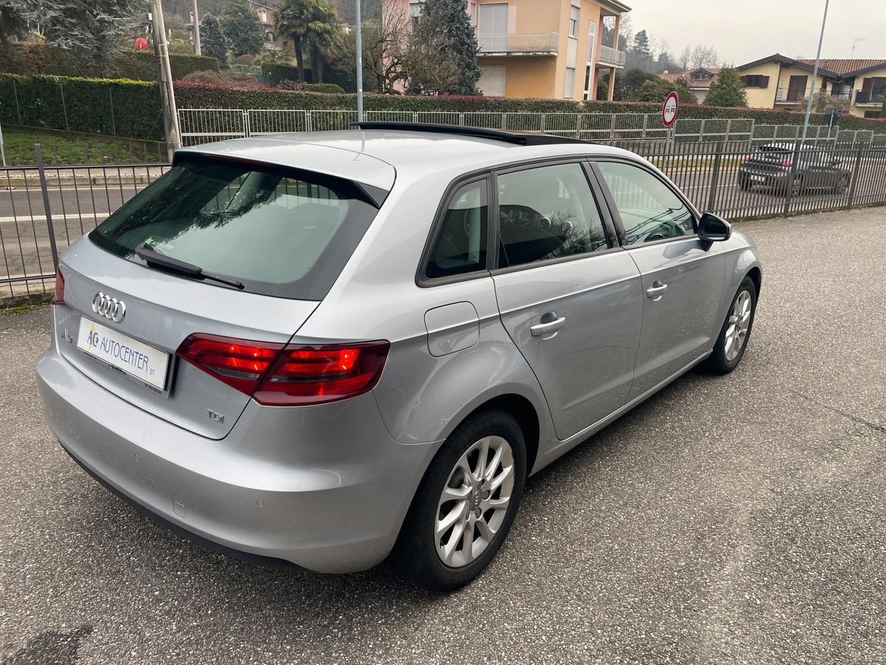 Audi A3 III Sportback 2.0 tdi Ambition Tetto 150cv E6