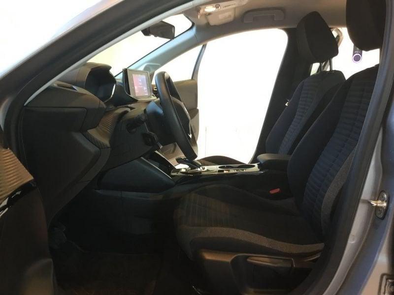 Peugeot 208 208 motore elettrico 136 CV 5 porte Allure
