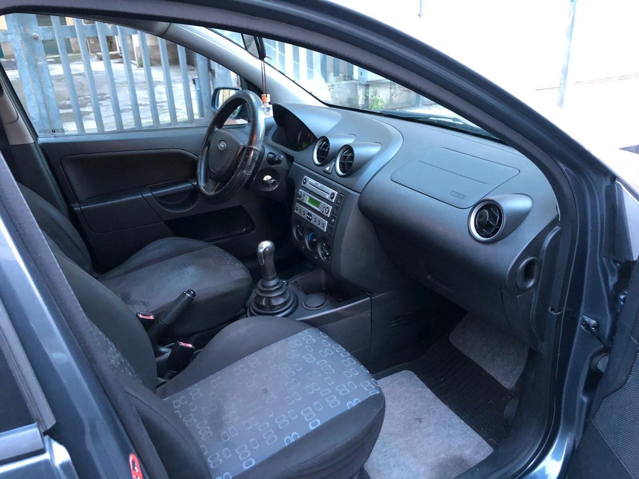 Ford Fiesta 1.4 TDCi 5p. Tecno