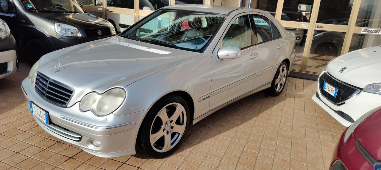 Mercedes-benz C 270 CDI cat Avantgarde