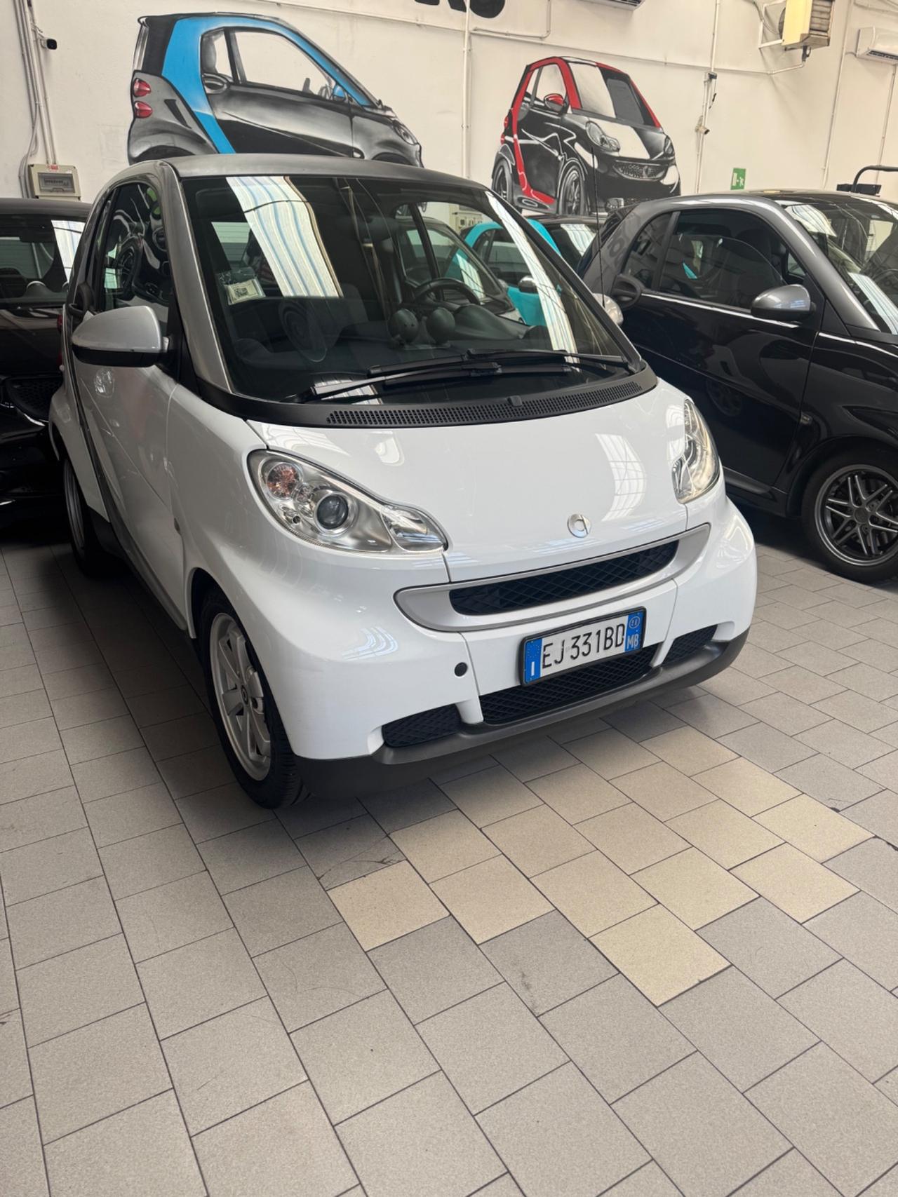 Smart 451 MHD 71cv 52kw euro 5/b ideale x neo patentati