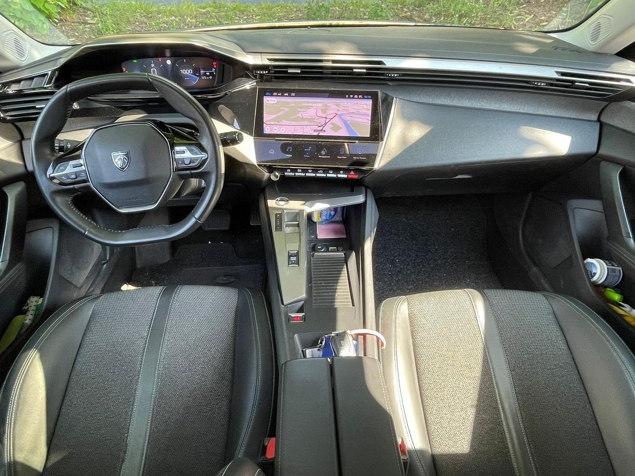 Peugeot 308 Allure 1.5 Blue HDI 130 #11107