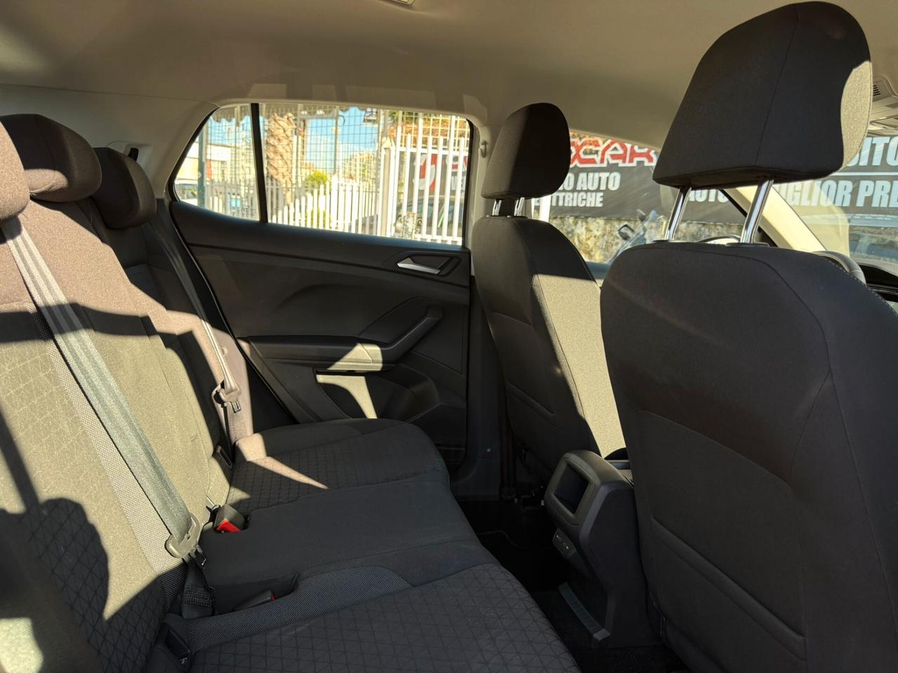 VOLKSWAGEN T-CROSS 2023 1.O BENZINA 95CV 18000KM