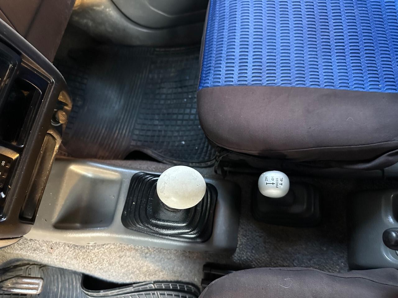 Suzuki Jimny 1.3i 16V cat 4WD JLX Mode