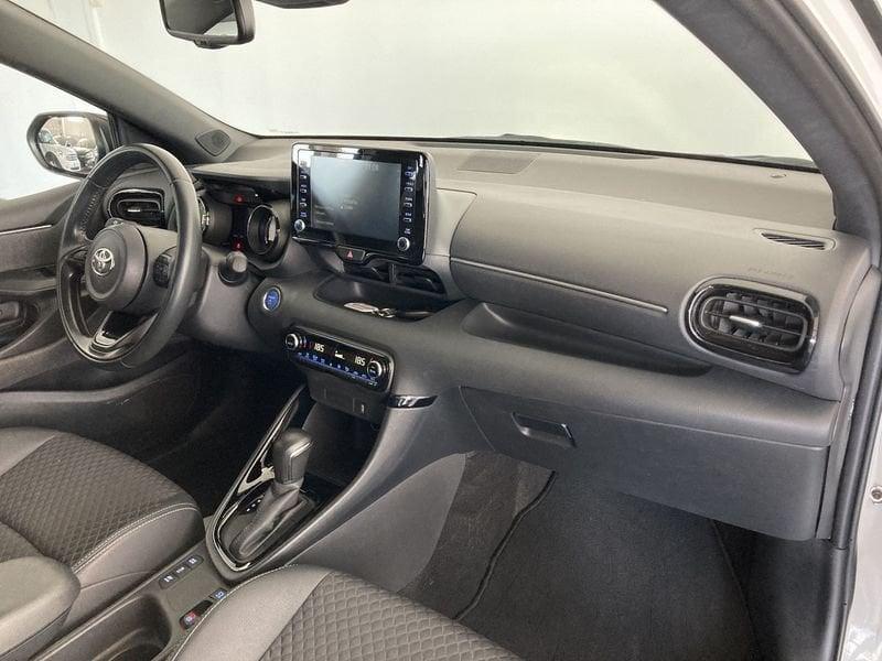 Toyota Yaris Hybrid Style MY21