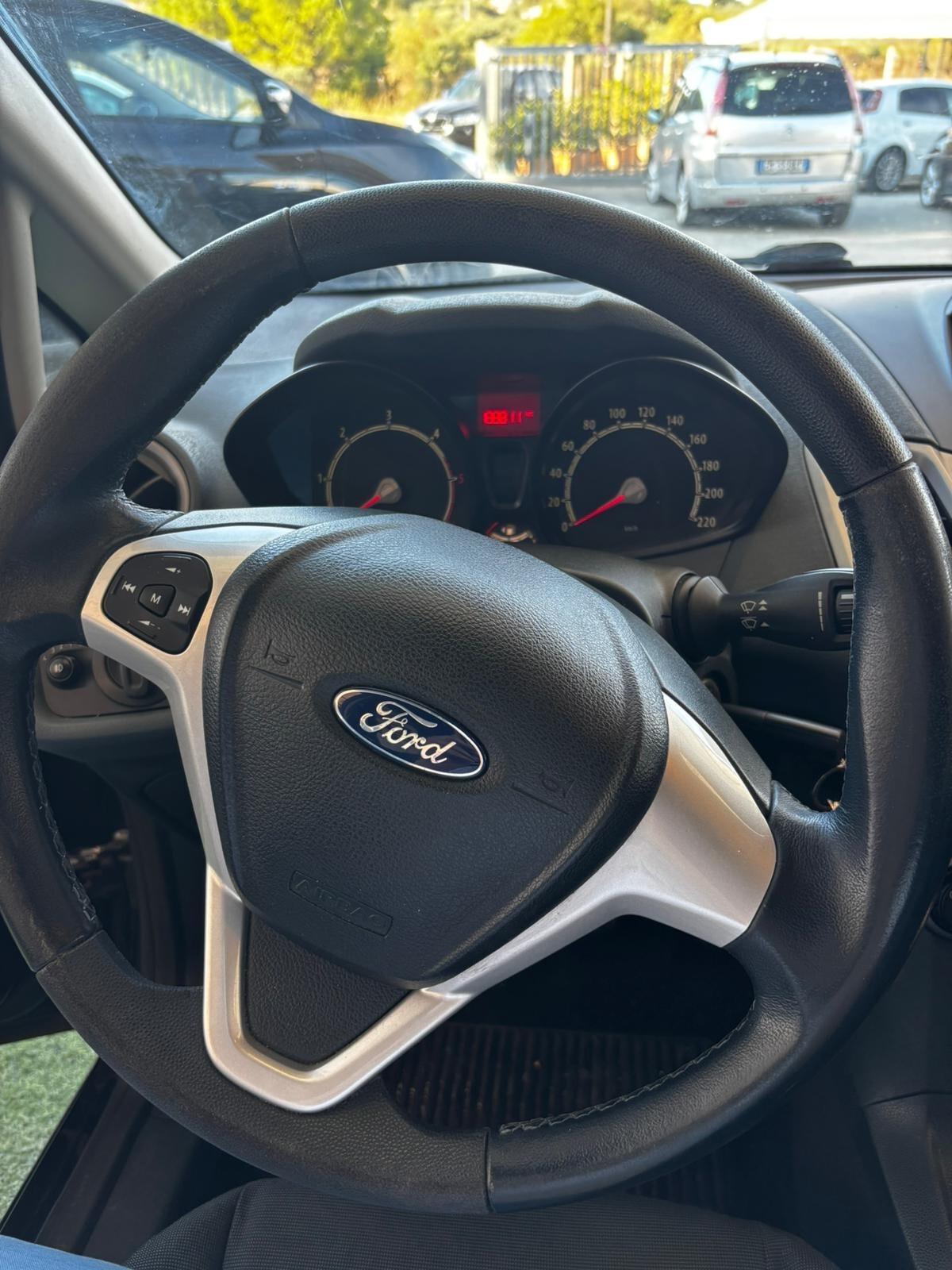 Ford Fiesta 1.4 TDCi 5p. Titanium