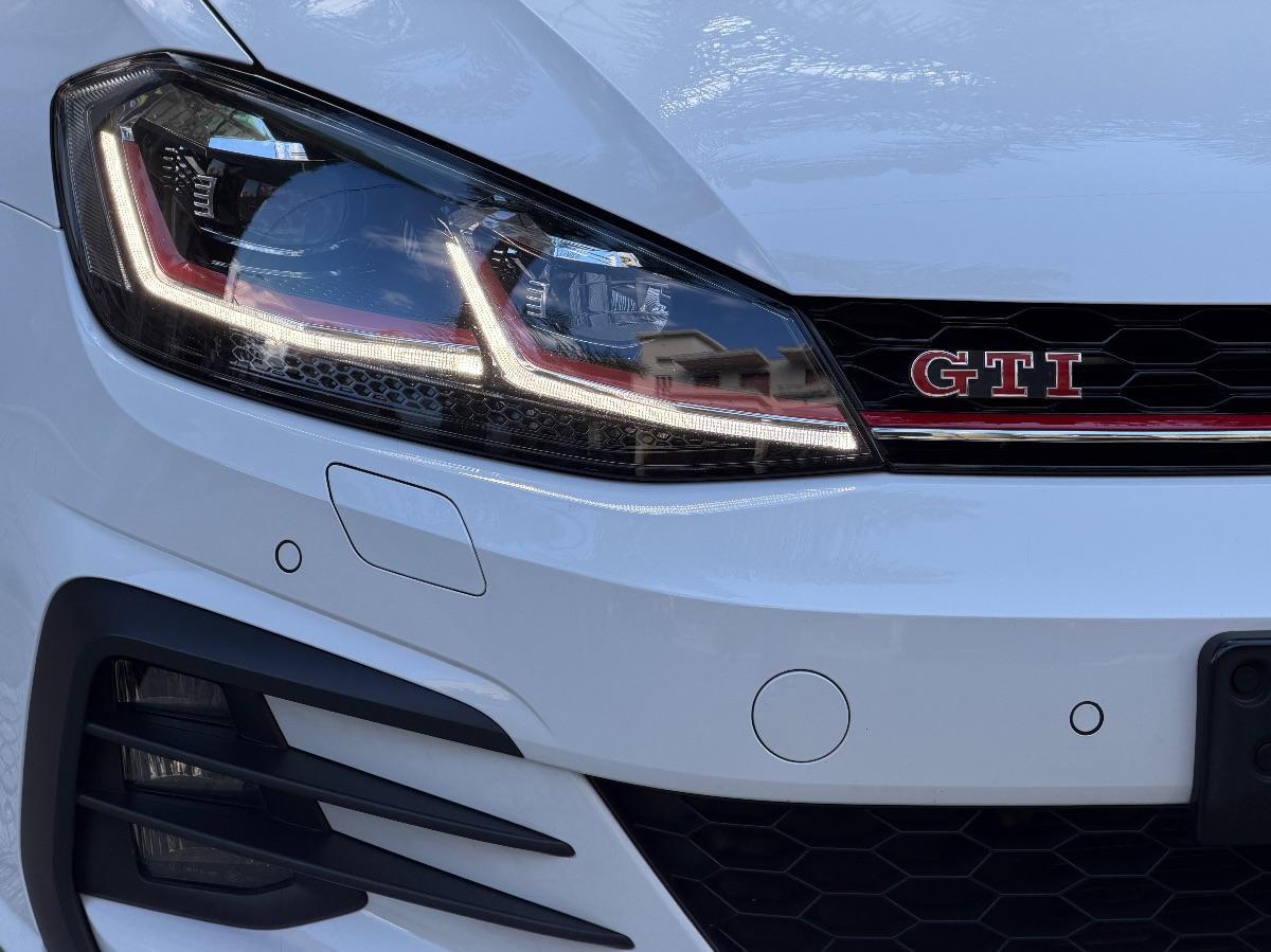 Volkswagen Golf 7.5 GTI 2.0 TSI 245 CV