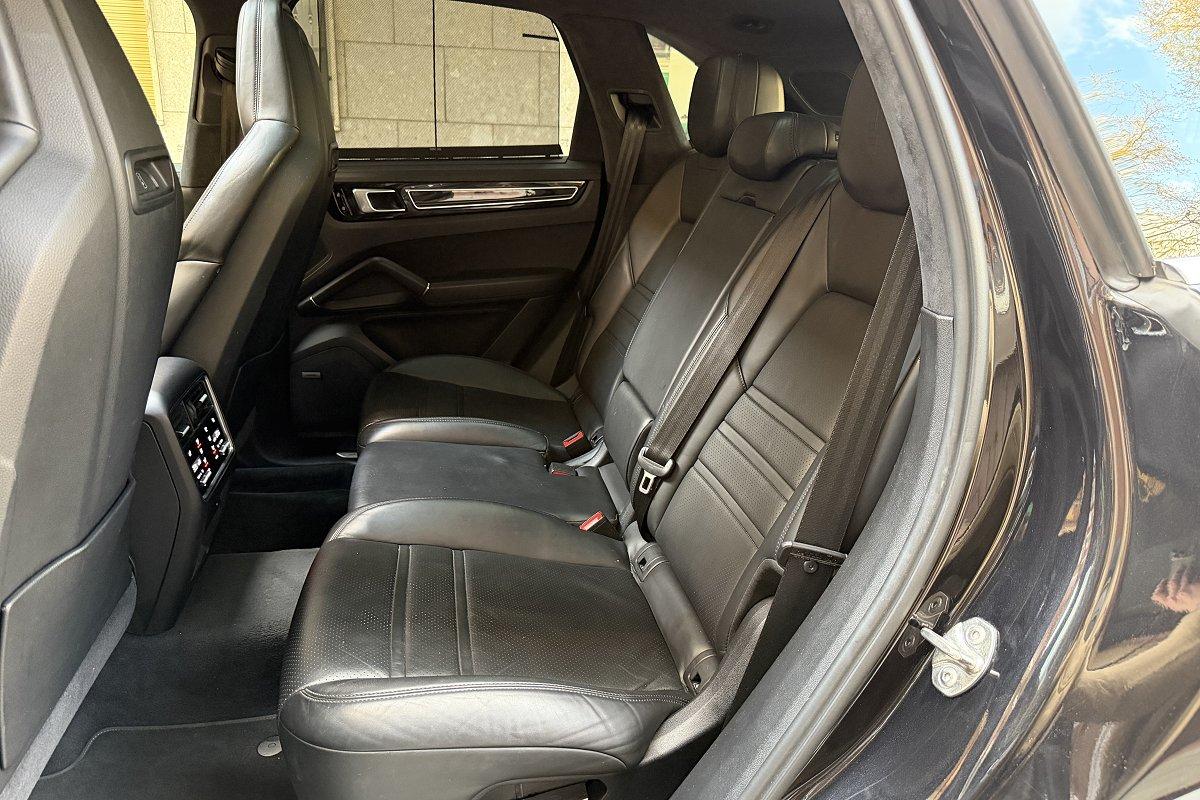 PORSCHE Cayenne 3.0 V6 E-Hybrid