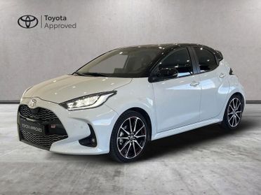 Toyota Yaris Yaris 1.5h 130 GR Sport