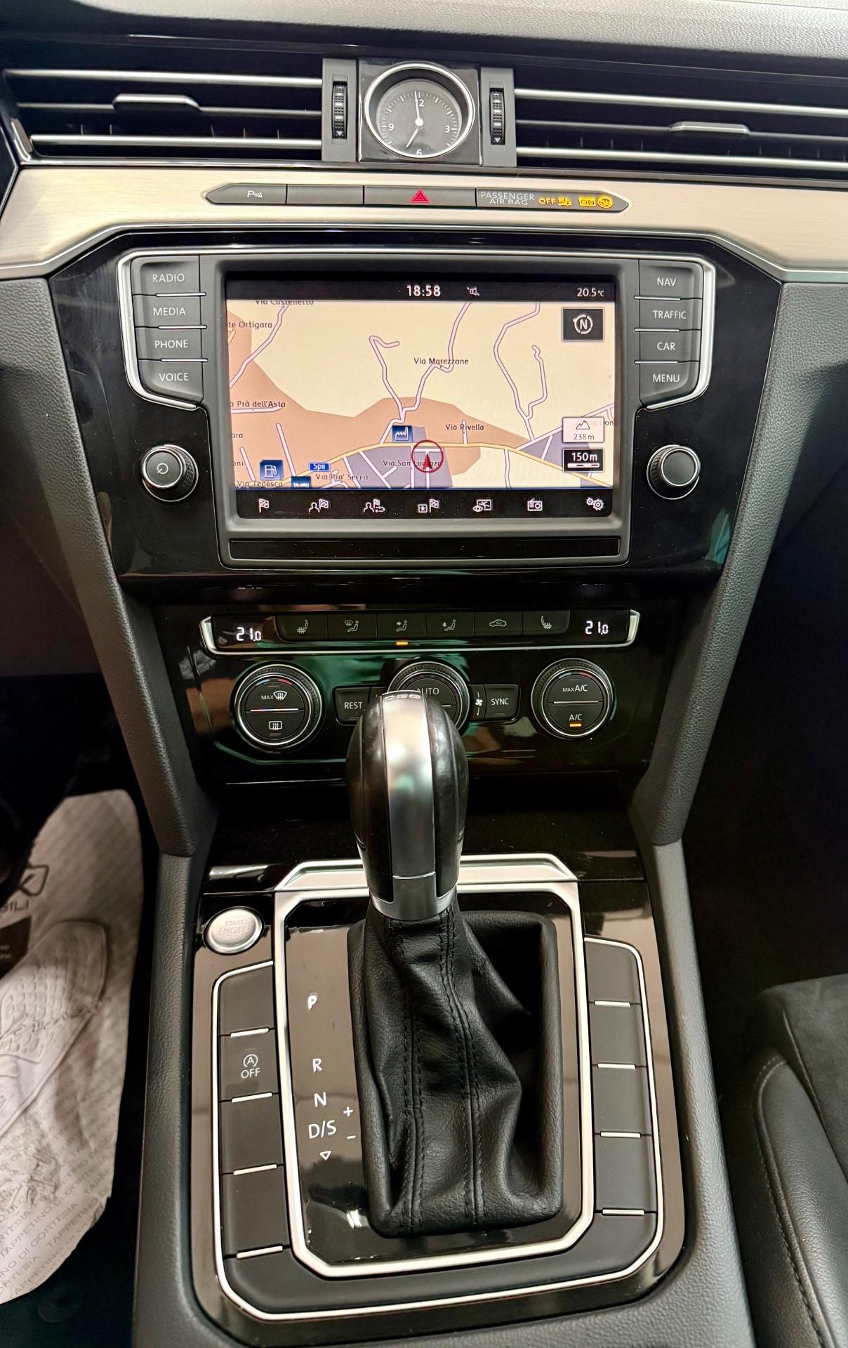 VW Passat Variant 2.0TDI 150cv DSG E6