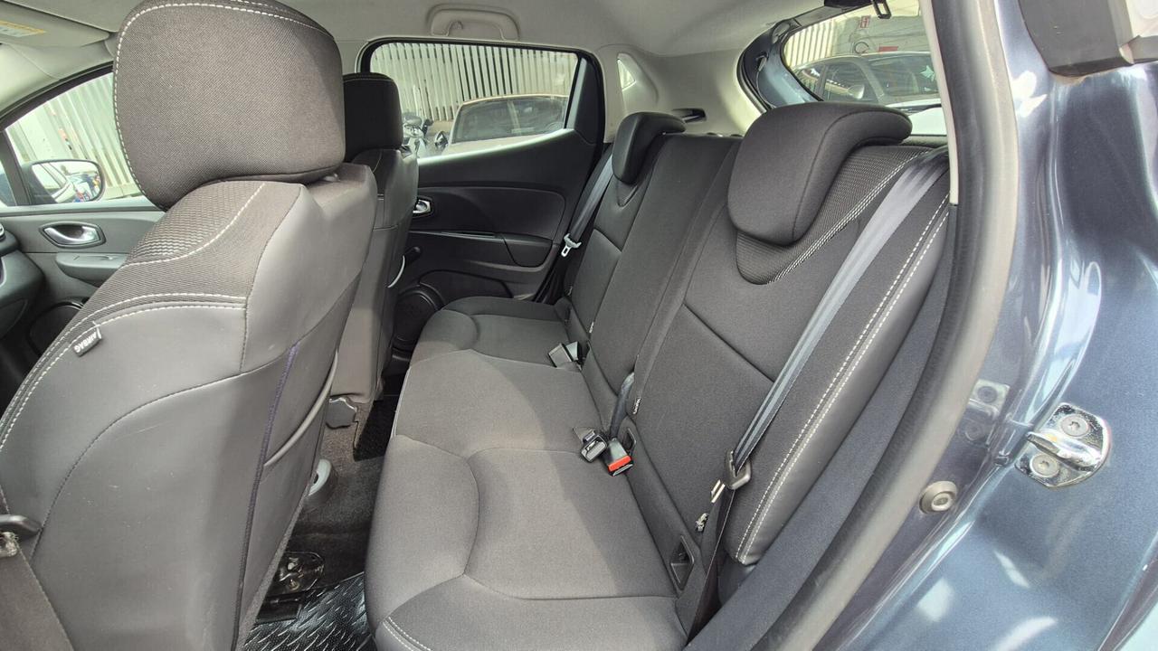 Renault Clio TCe 12V 90 CV GPL 5 porte Moschino Life