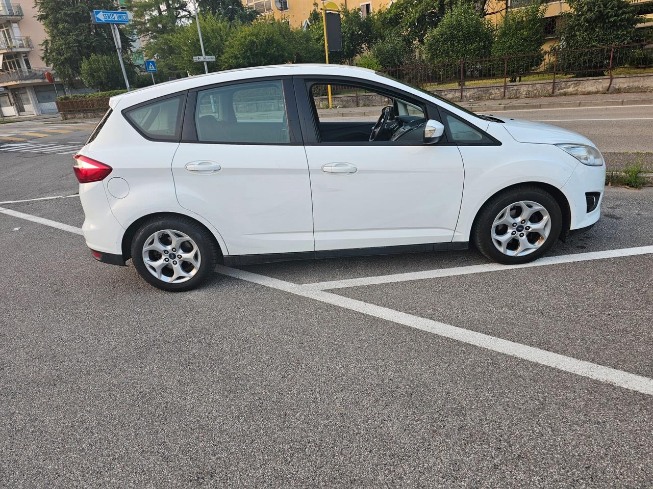 Ford C-Max 1.6 TDCi 95CV Plus