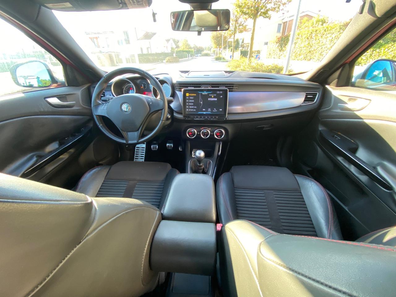 Alfa Romeo Giulietta 1750 TBi Quadrifoglio Verde