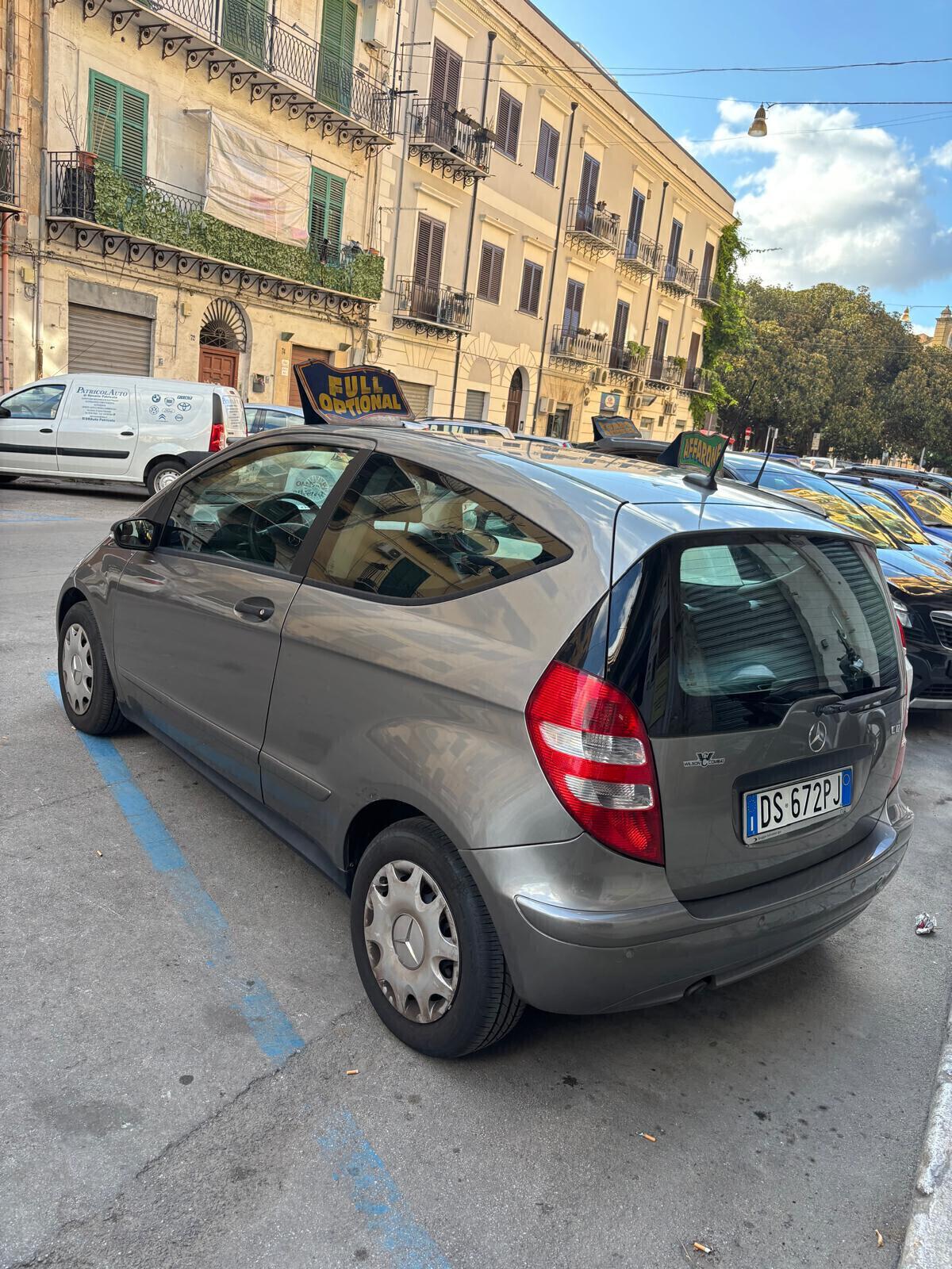 Mercedes-benz A 160 CDI Coupé Avantgarde POCHI KM
