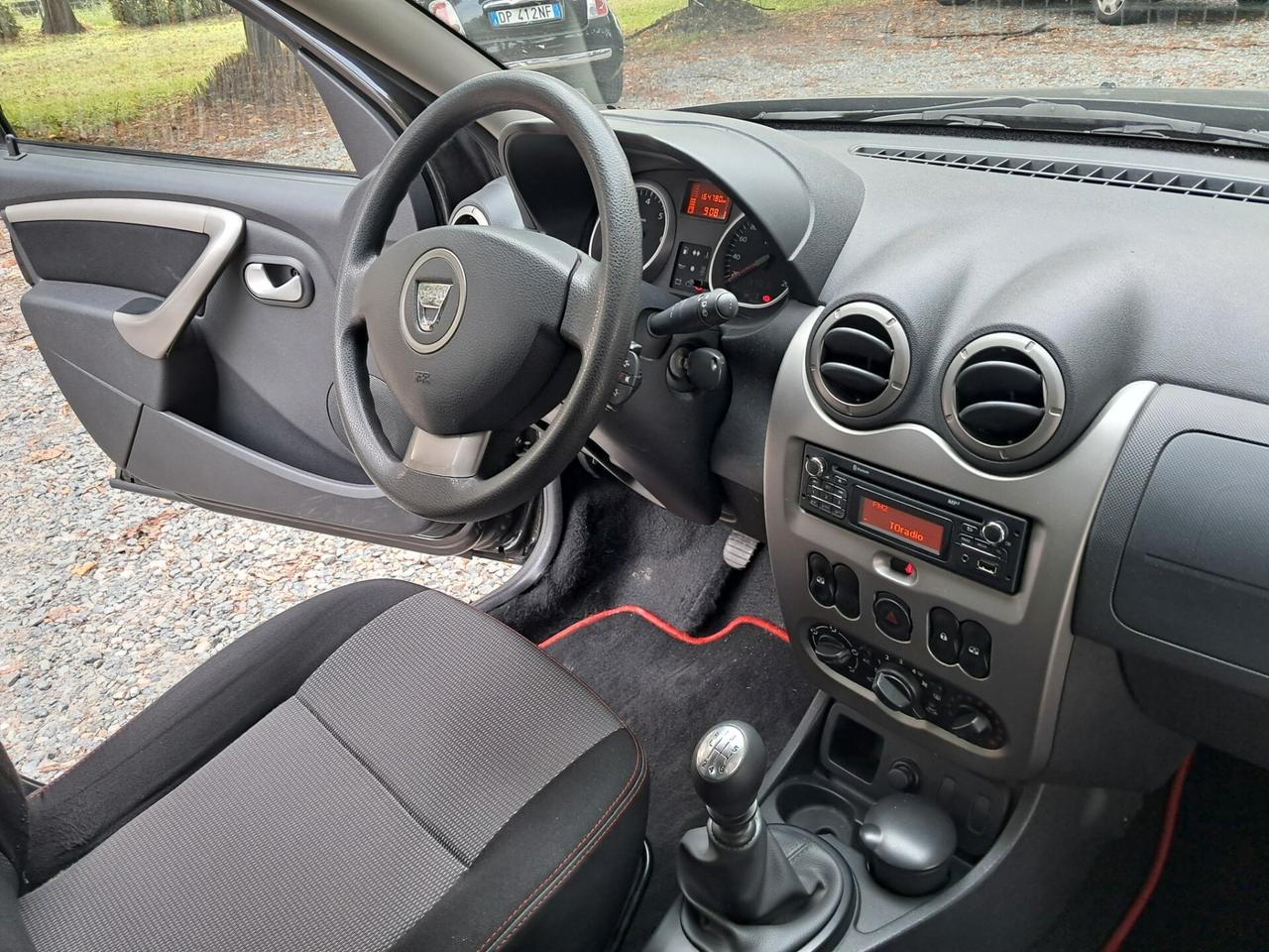 DACIA DUSTER