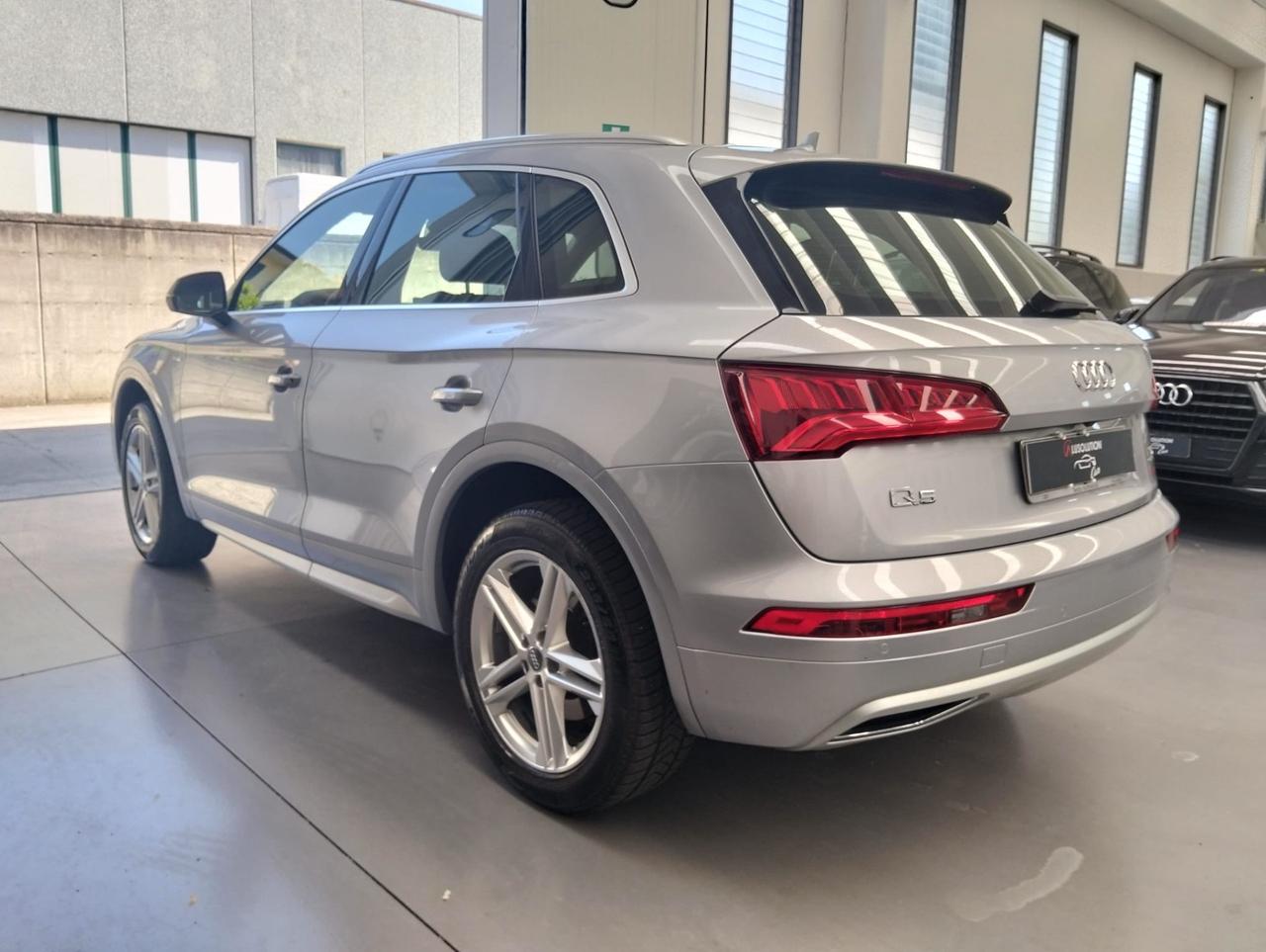 Audi Q5 2.0 TDI 190 CV quattro S tronic S-LINE