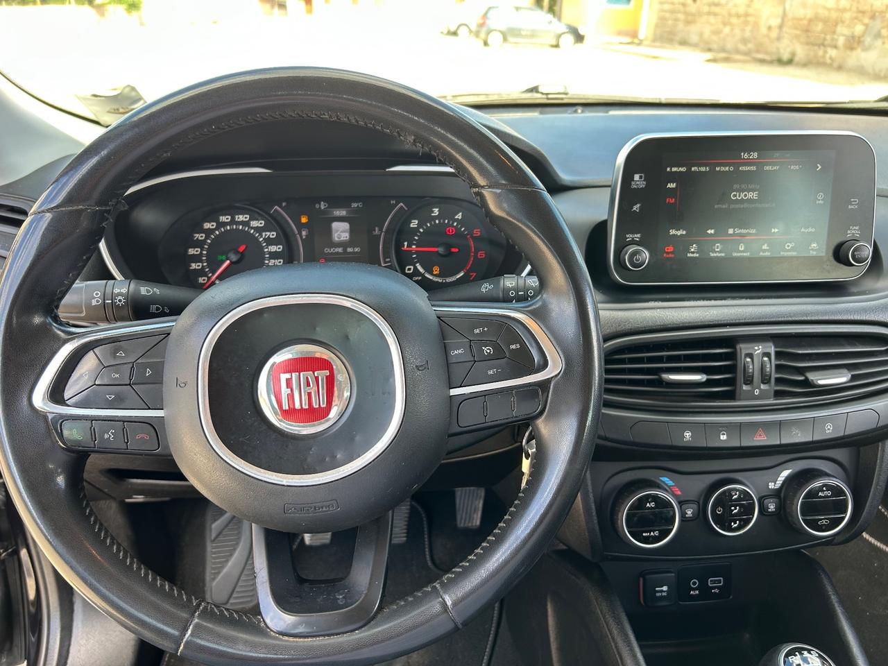 Fiat Tipo 1.6 Mjt S&S SW Lounge