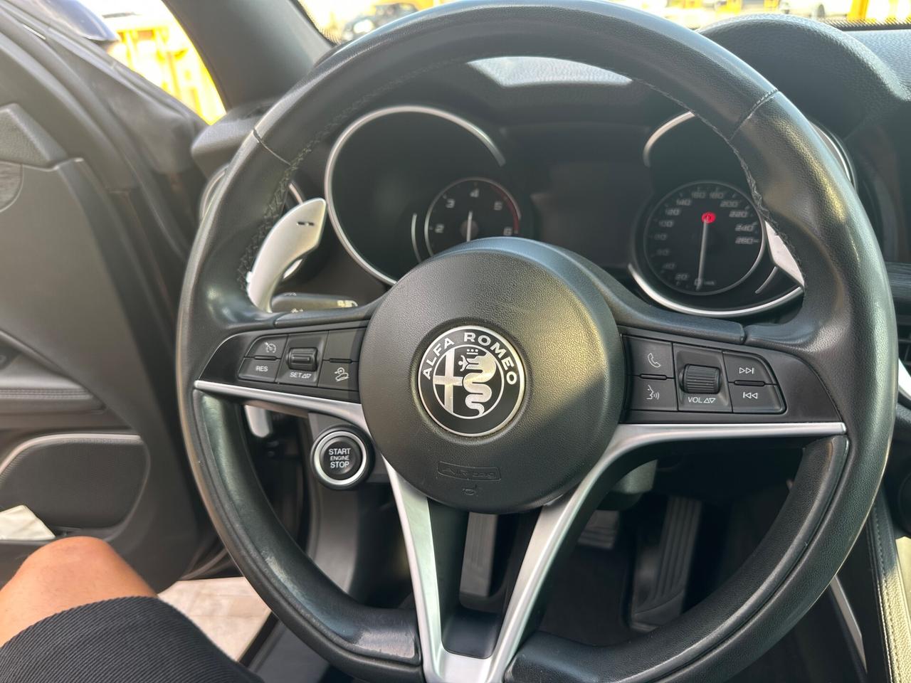 Alfa Romeo Stelvio 2.2 TD 210 CV AT8 Q4 TI