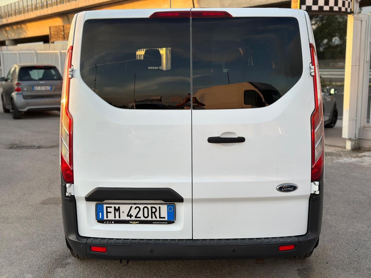 Ford Transit Custom 2.0 TDCi PL 9 POSTI !MOTORE NUOVO!!