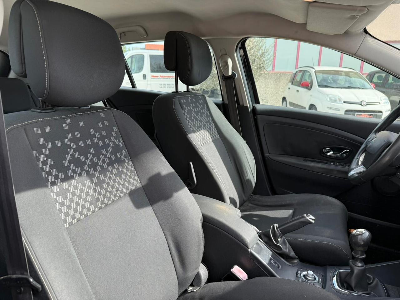 Renault Megane Mégane 1.5 dCi 110CV 2012