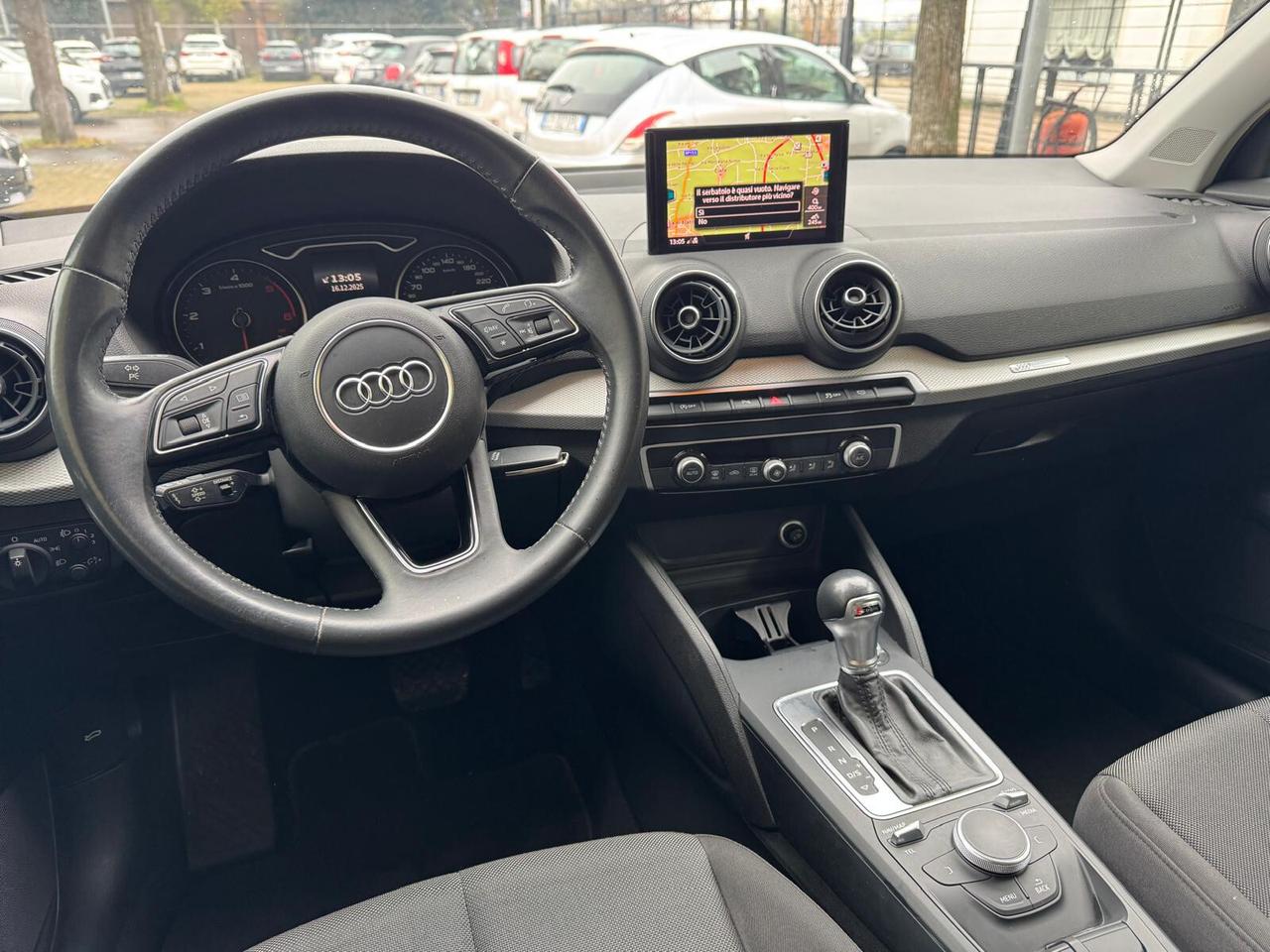 Audi Q2 35 TDI S tronic Business