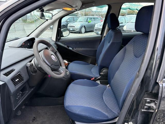 Fiat Idea 1.2 16V BlackLabel