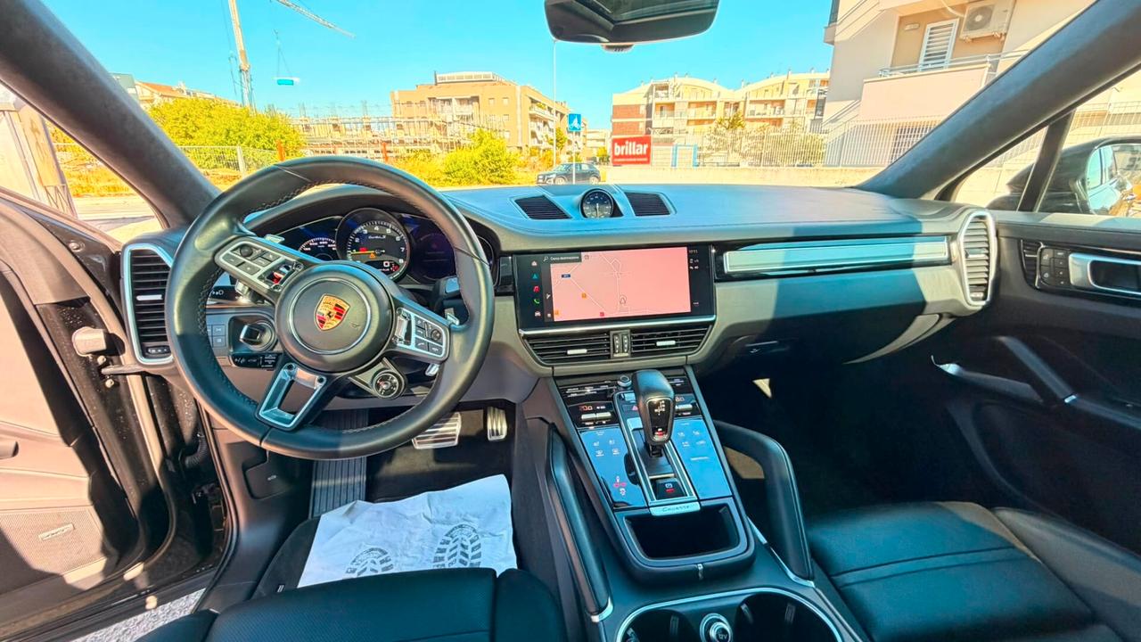 Porsche Cayenne Coupe 2022 4.0 Turbo S e-hybrid 5p.ti tiptronic 680cv
