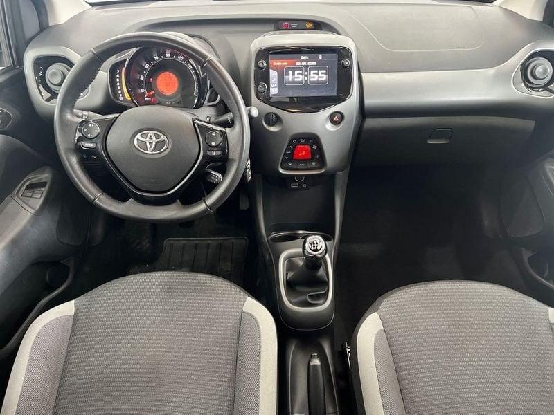 Toyota Aygo Aygo 5p 1.0 x-play 72cv