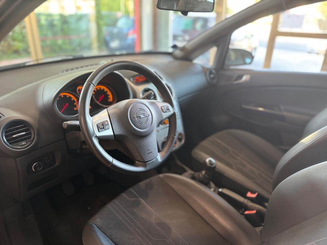 Opel Corsa 1.2 85CV 5 porte GPL-TECH Elective
