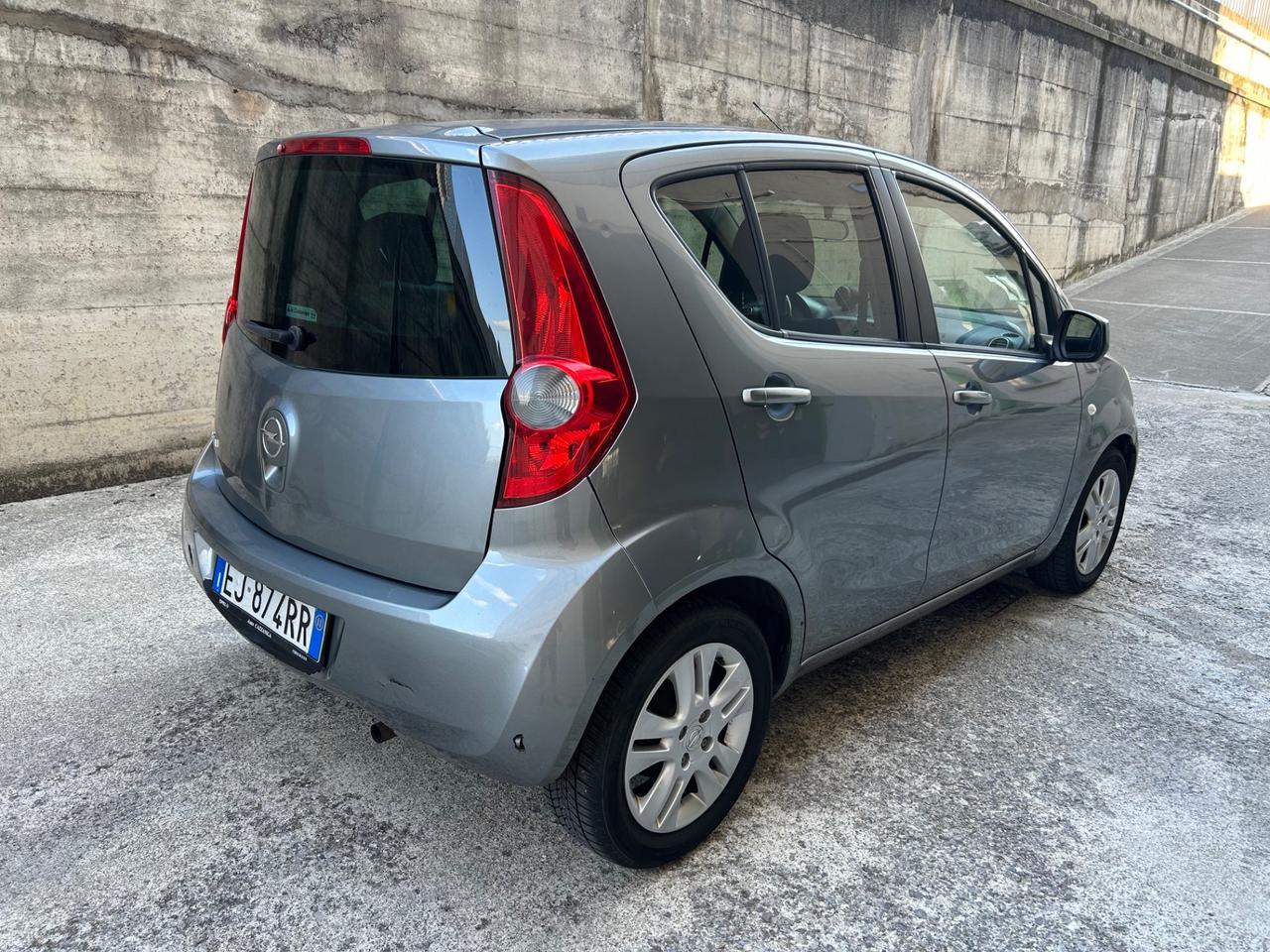 Opel Agila 1.2 16V 94CV Enjoy
