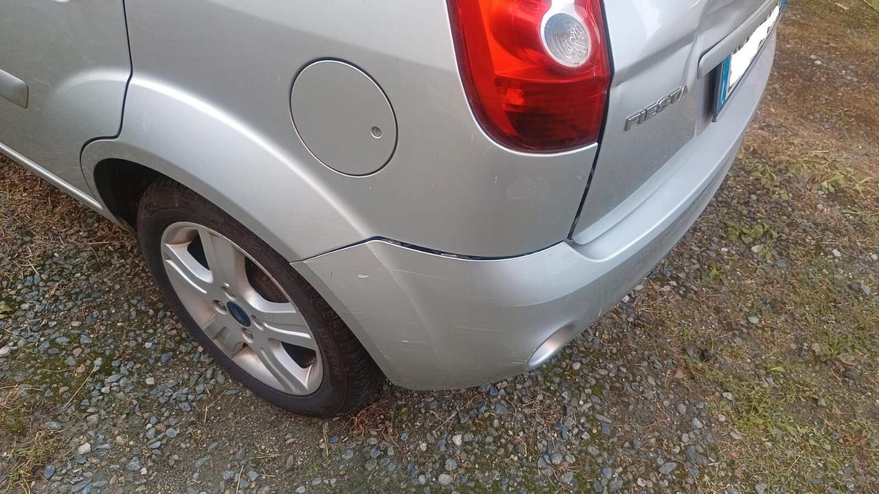 Ford Fiesta TDCi 5P Unico Prop.Commercianti