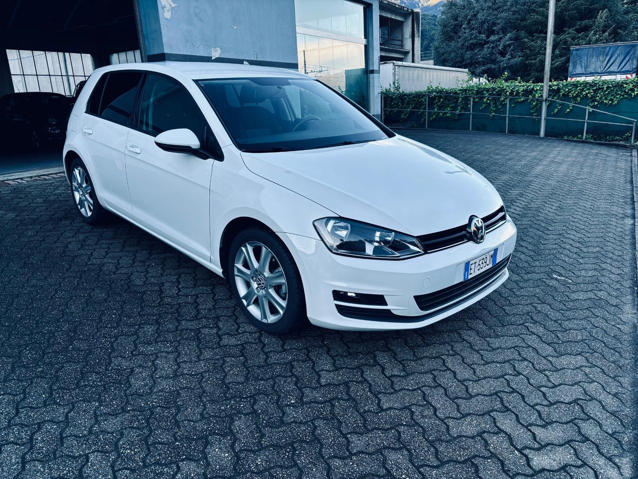 Volkswagen Golf 1.2 TSI 105 CV 5p. Trendline BlueMotion Technology