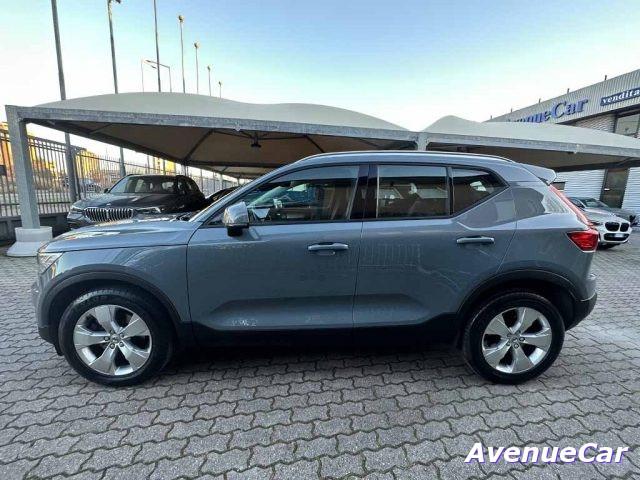 VOLVO XC40 Business Plus awd AUTOMATICA EURO 6D TEMP CARPLAY