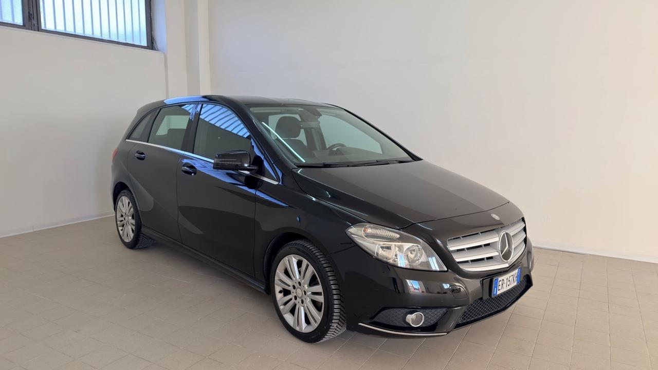 Mercedes-benz B 200 CDI BlueEFFICIENCY Executive